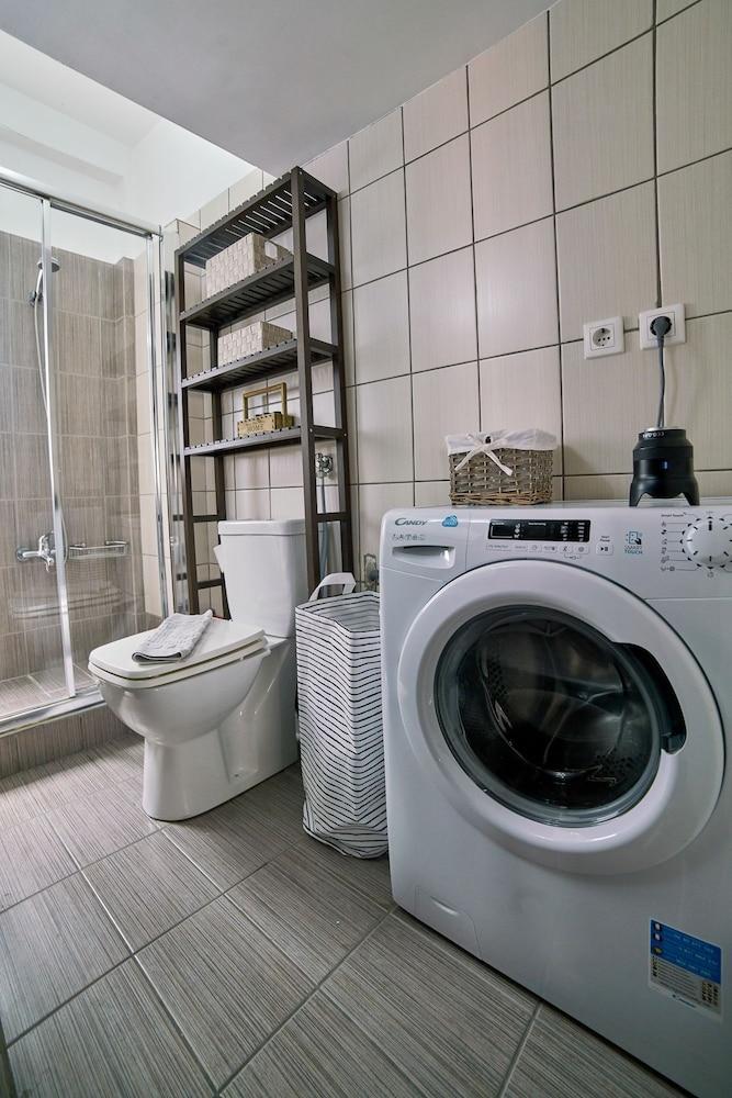 V&V Central & Elegant Apartment أثينا المظهر الخارجي الصورة